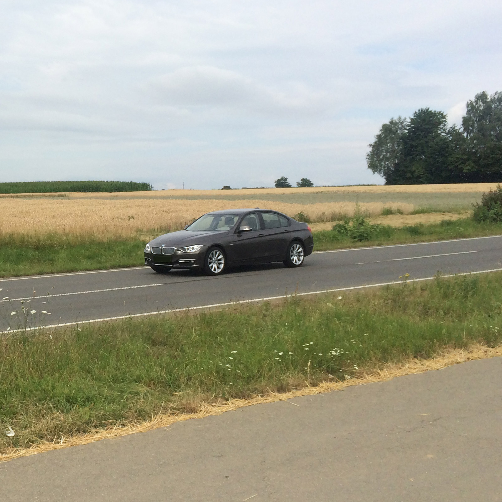 BMW 3 (F30) 325d and the PowerBox Nitro