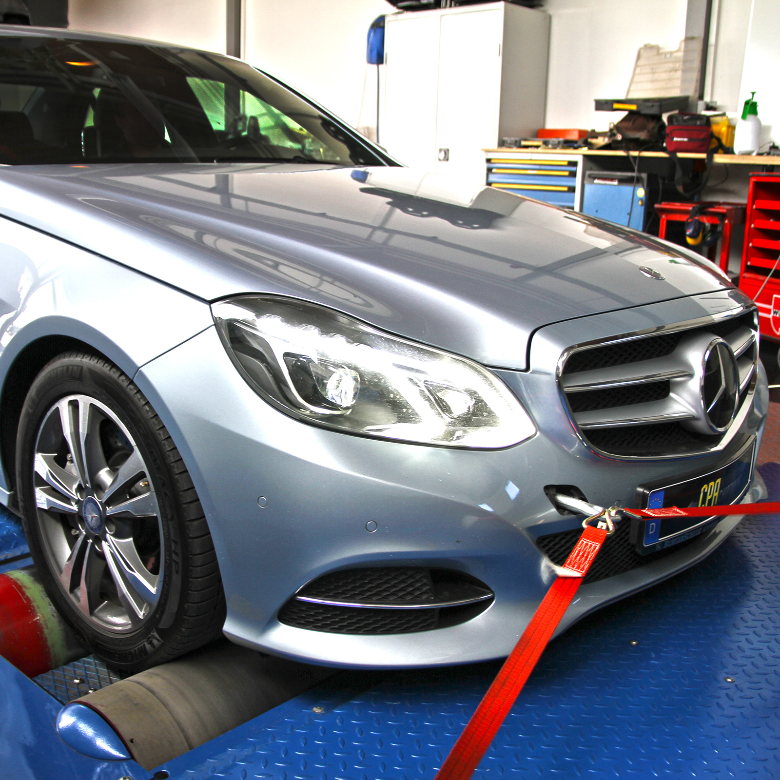 The new Mercedes E400 (W212) at the dyno